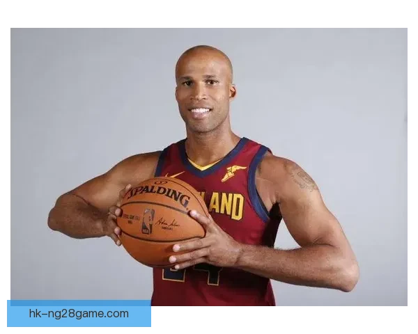 杰弗森：科尔九冠成就不容小觑