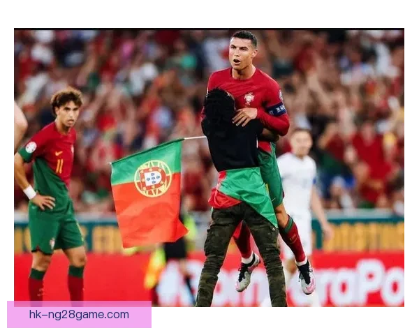 希勒评C罗高薪罢训羡慕却荒唐